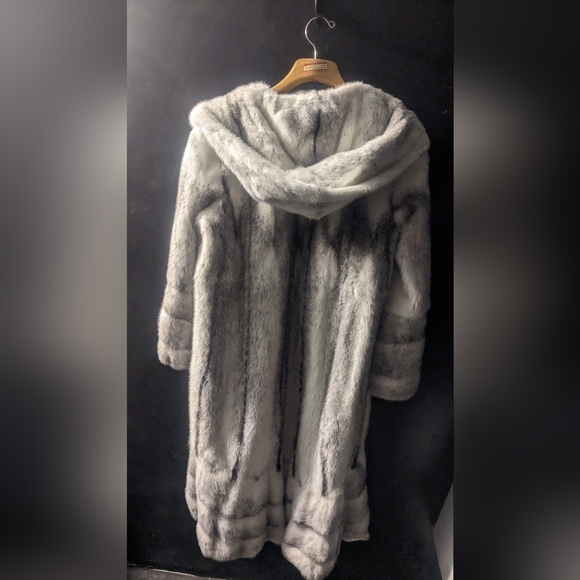 Blackcross Mink Coat with Hood - Picture 5 of 7